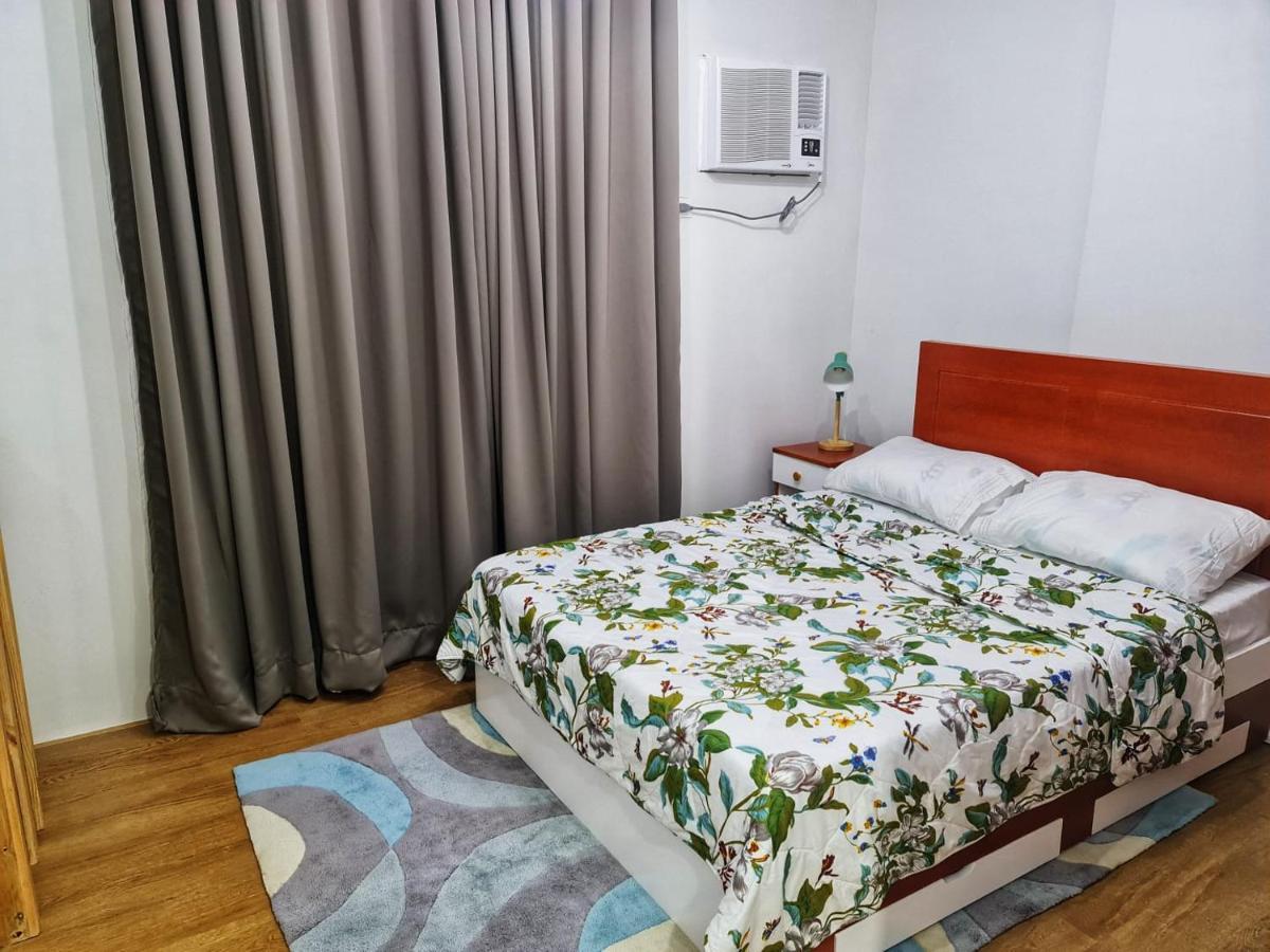 Mesatierra Garden Residences Davao Stadt Exterior foto
